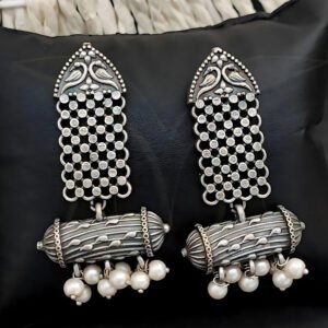 Uniquely designed Dangler Earring